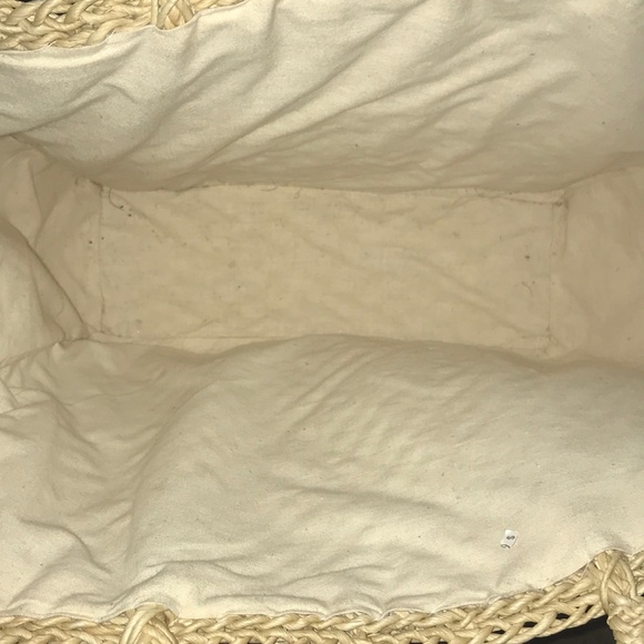 Vintage Large Sized Handwoven Straw totebag ๐ - Picture 3 of 7